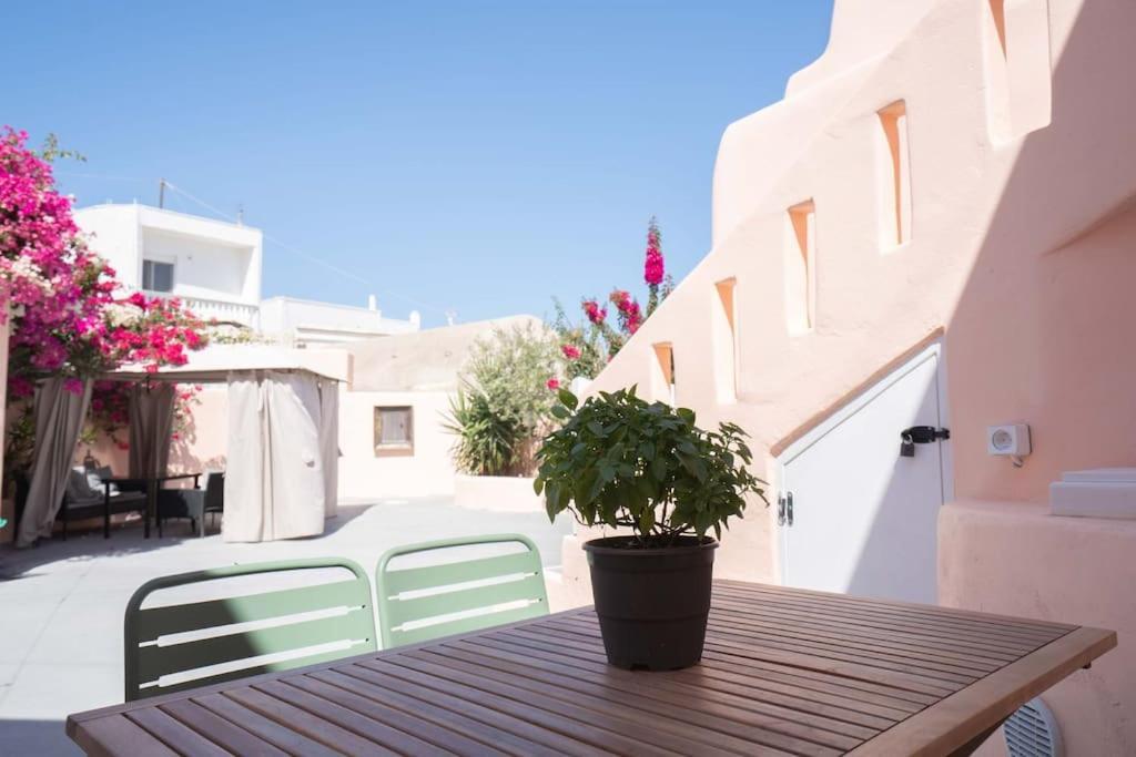 サントリーニ Santorini Oasis- Cave Houseヴィラ エクステリア 写真
