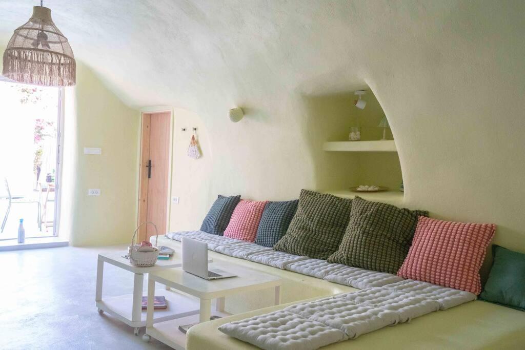 サントリーニ Santorini Oasis- Cave Houseヴィラ エクステリア 写真